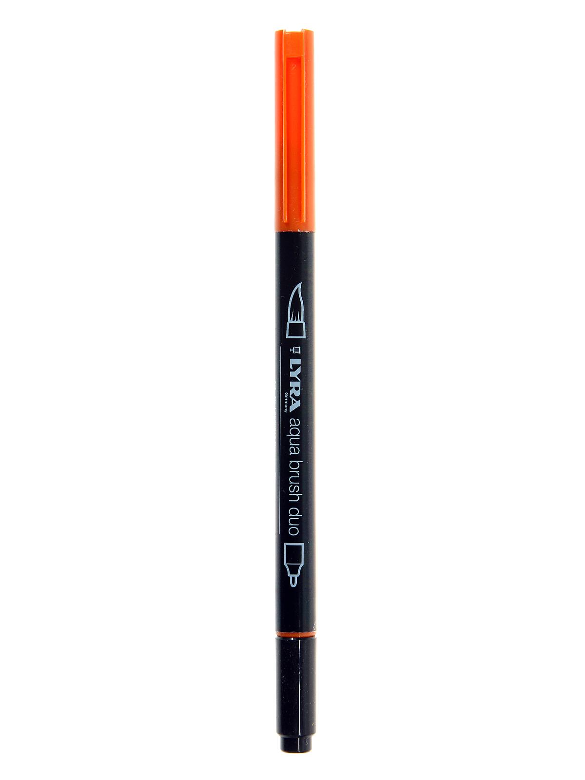 Aqua Brush Duo Markers Orange