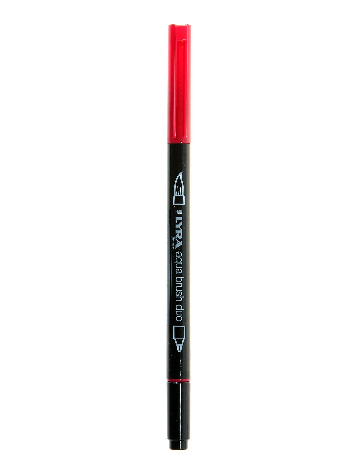 Aqua Brush Duo Markers deep geranium lake