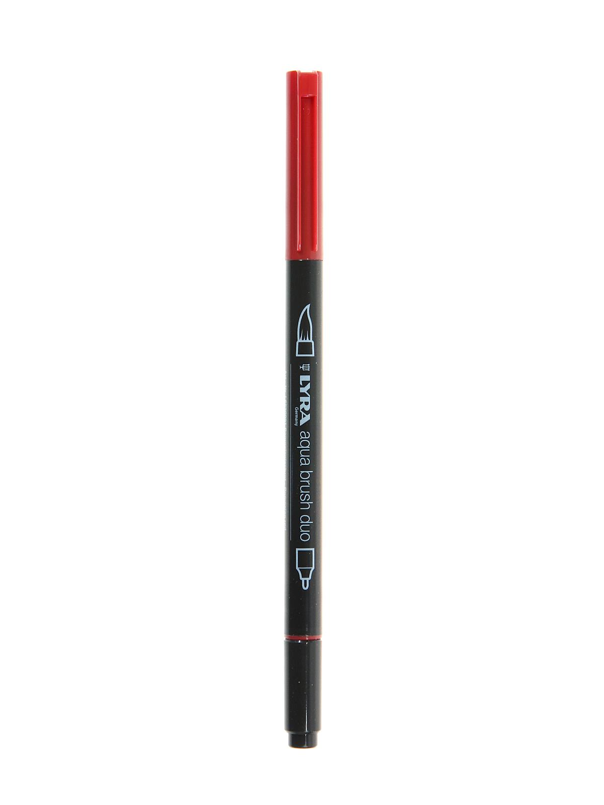 Aqua Brush Duo Markers Pompeian red