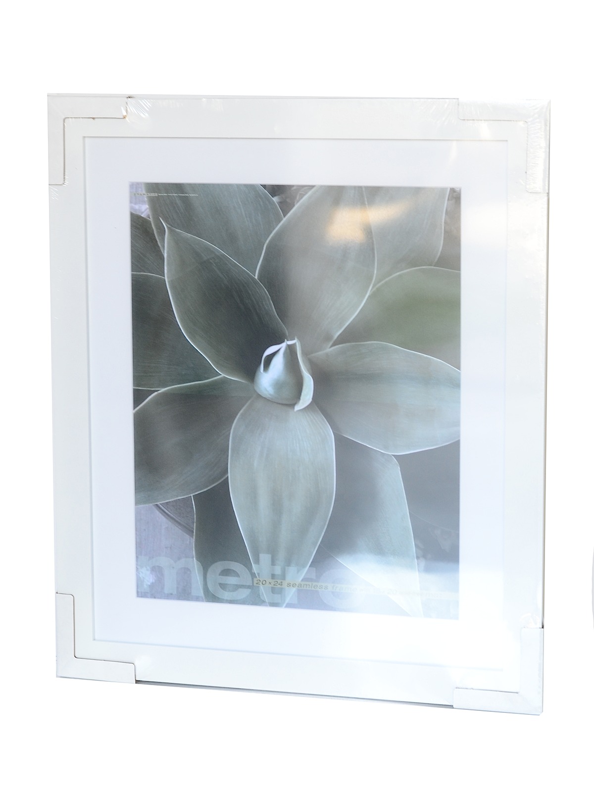 Metro Seamless Panel Frames White 20 In. X 24 In. 16 In. X 20 In. Opening