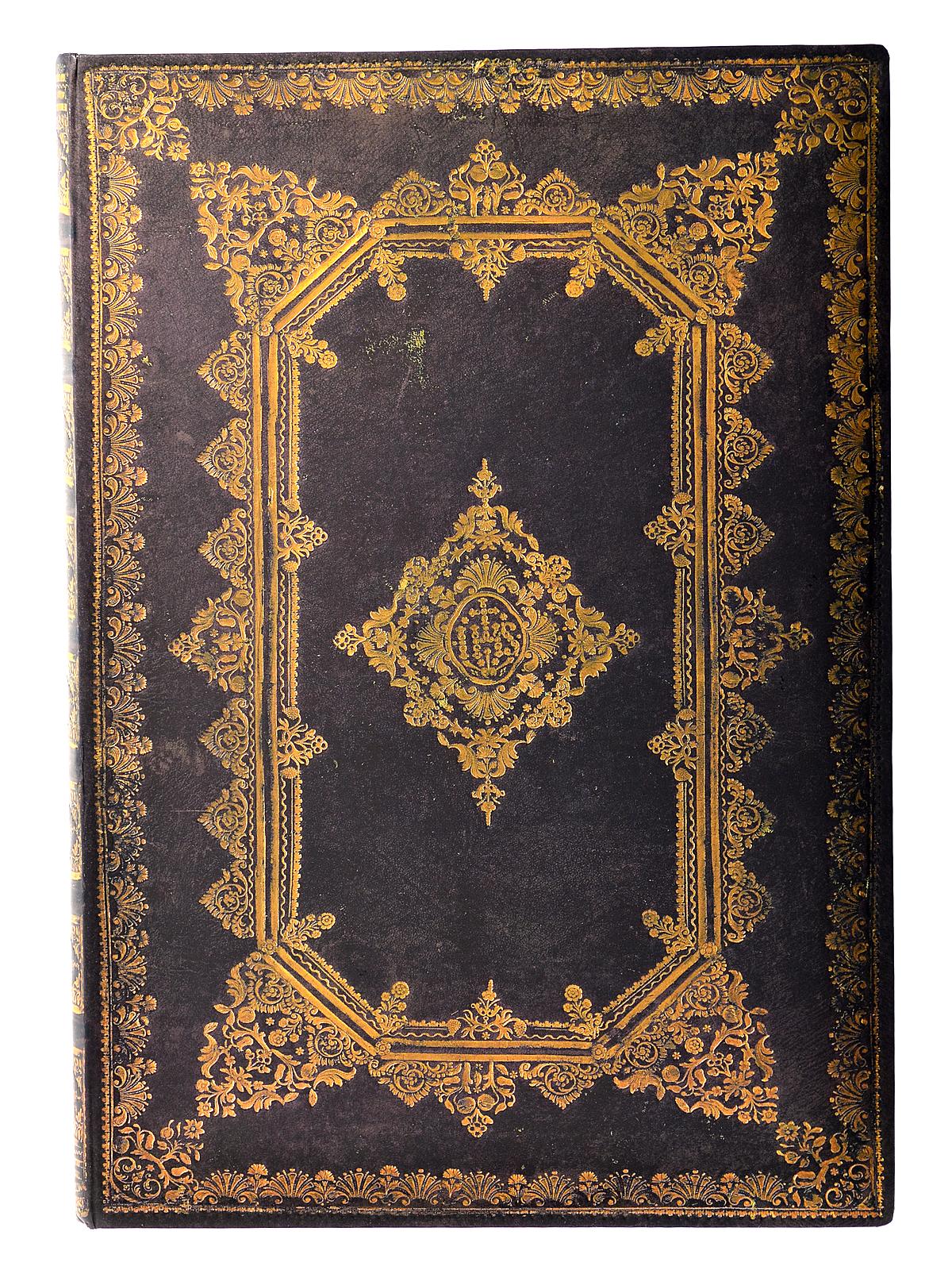 Nova Stella Nox Grande, 8 1 4 in. x 11 3 4 in. 240 pages, unlined