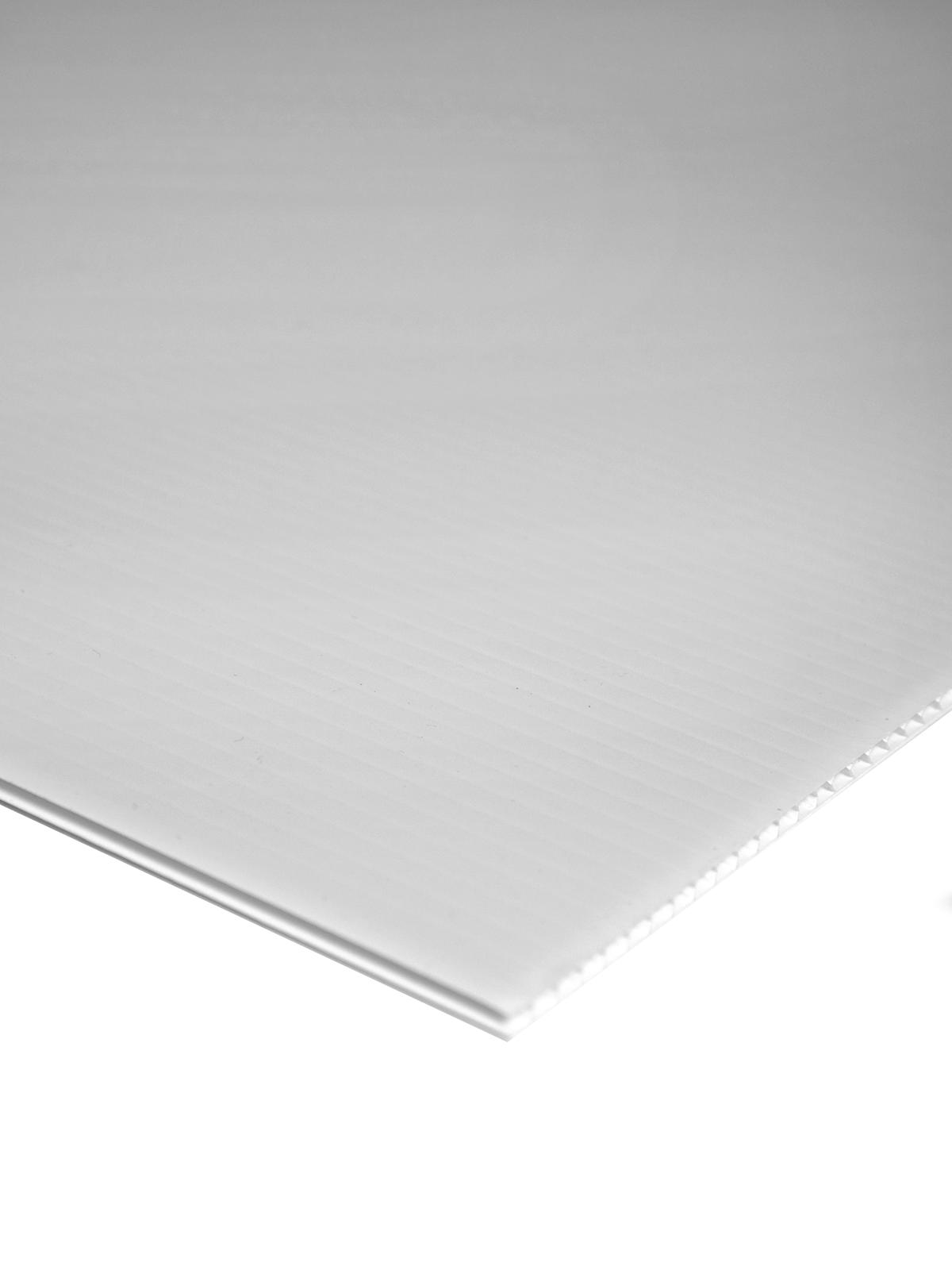 Plasticor Corrugated Boards White 48 In. X 96 In.