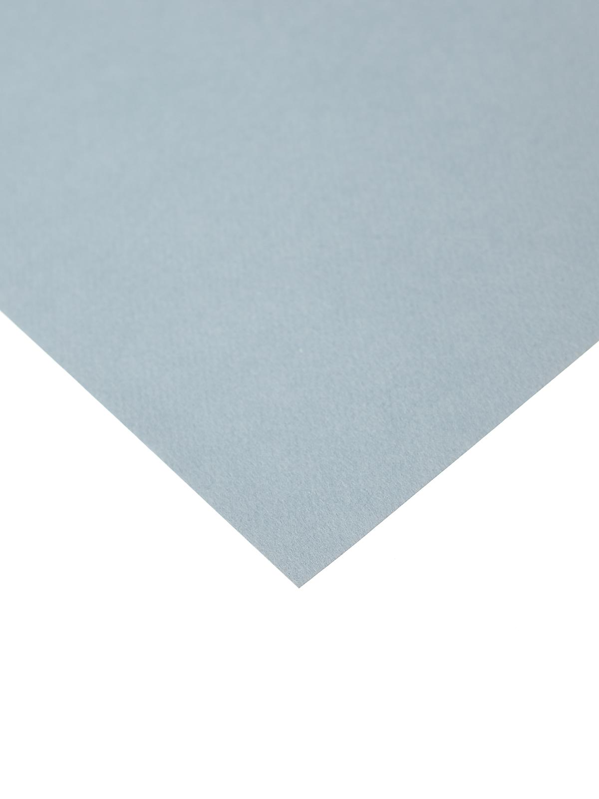 Mi-Teintes Tinted Paper light blue 8.5 in. x 11 in.