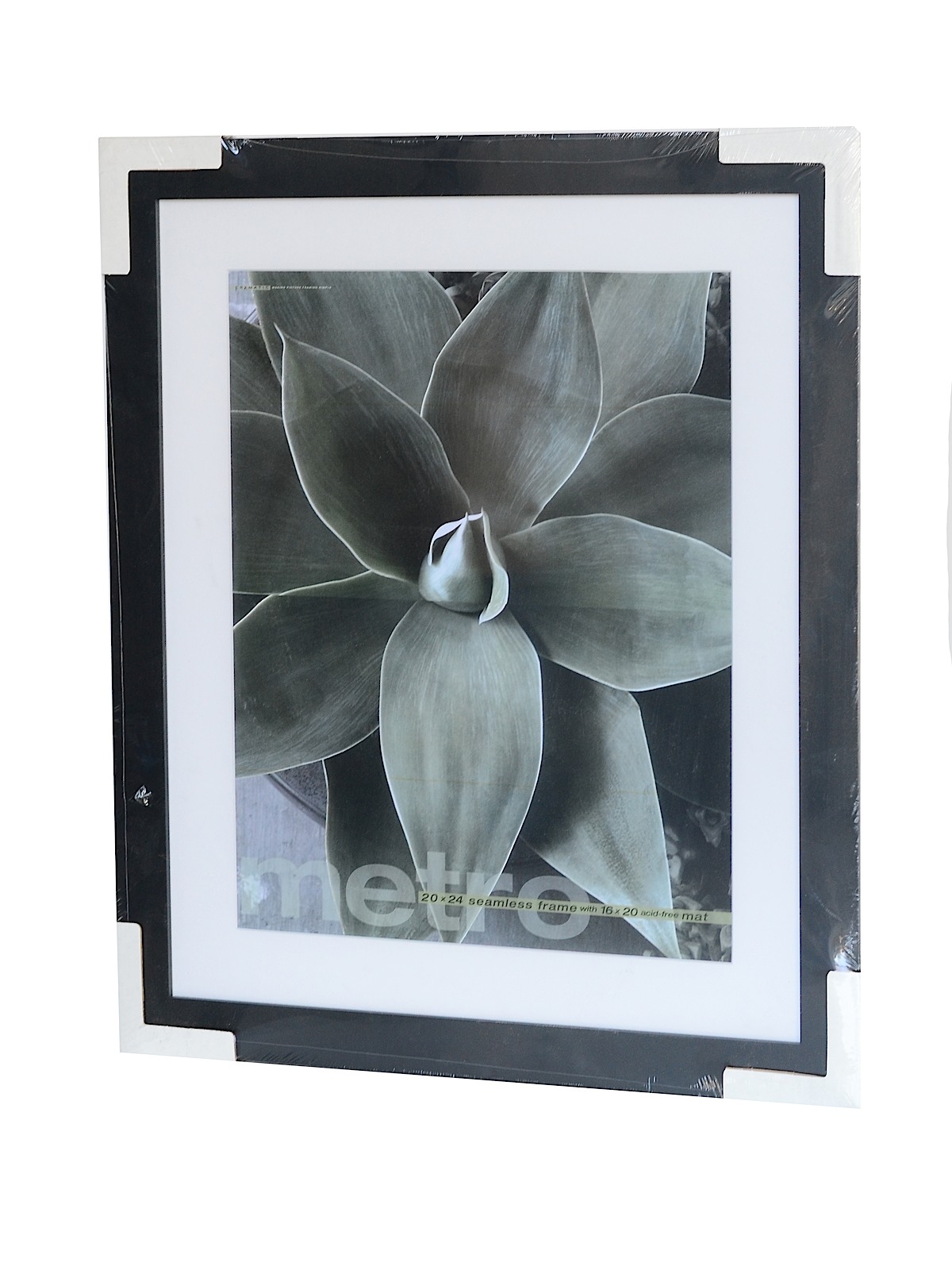 Metro Seamless Panel Frames black 20 in. x 24 in. 16 in. x 20 in. opening