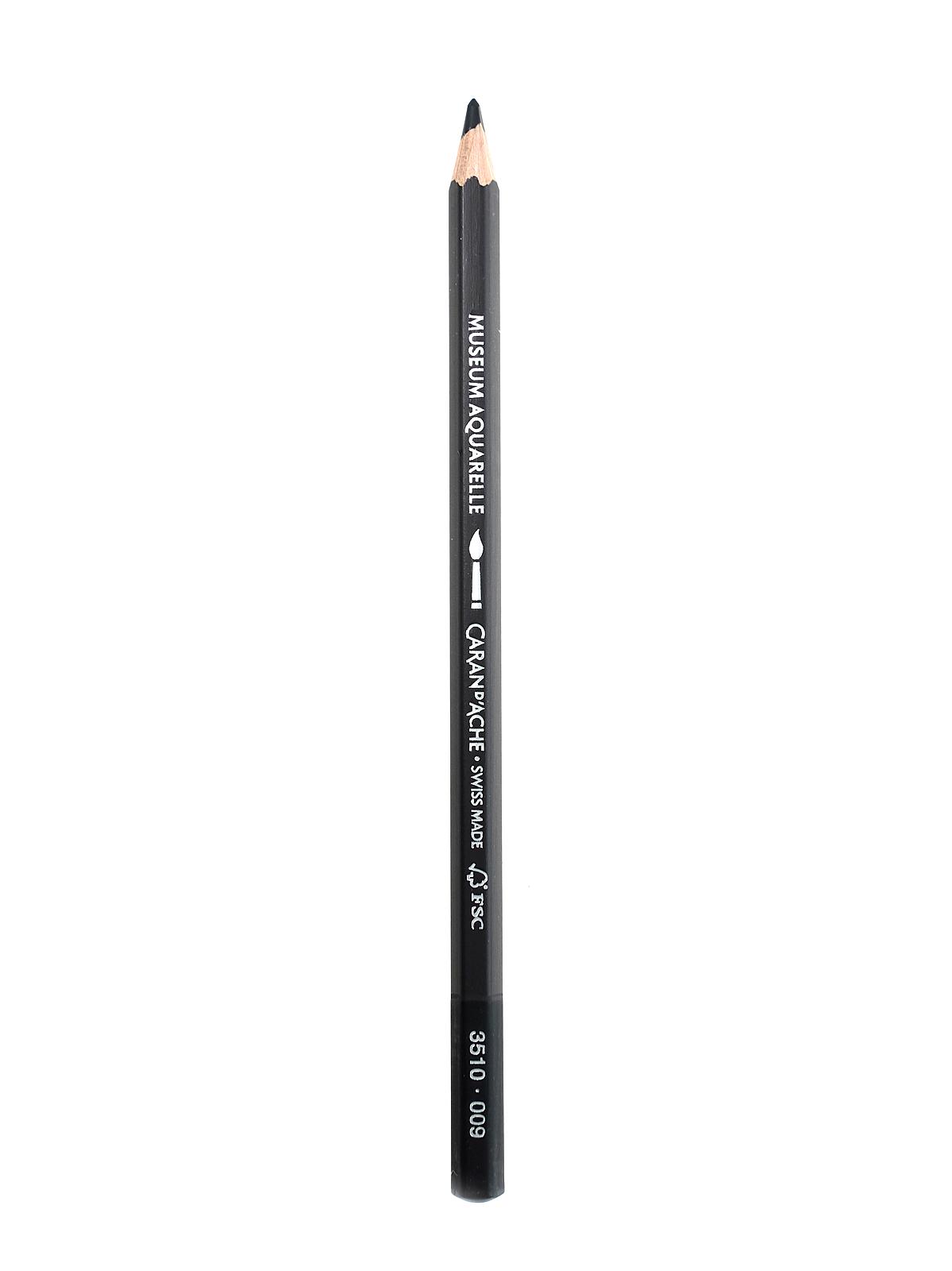 Museum Aquarelle Colored Pencils black 009
