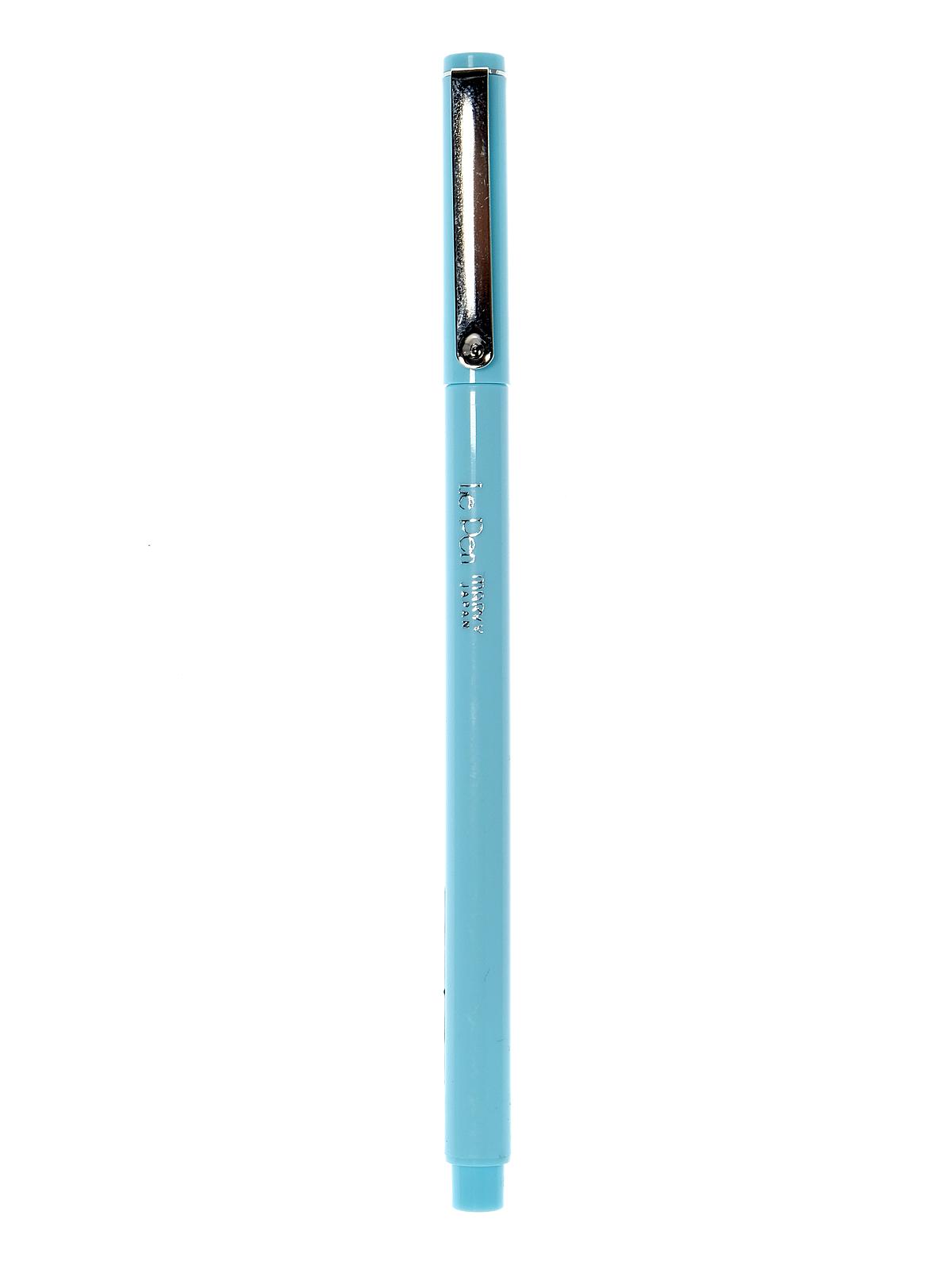 Le Pen pale blue each