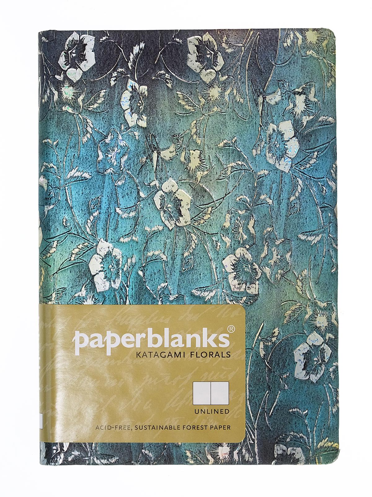 Katgami Florals Kuro Mini, 3 1 2 in. x 5 1 2 in. 176 pages, unlined
