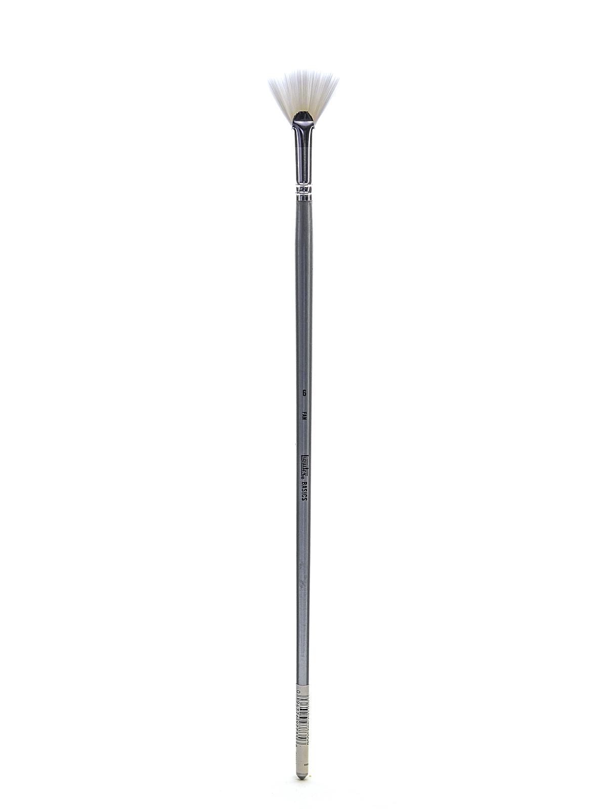 Basics Brushes fan no. 6