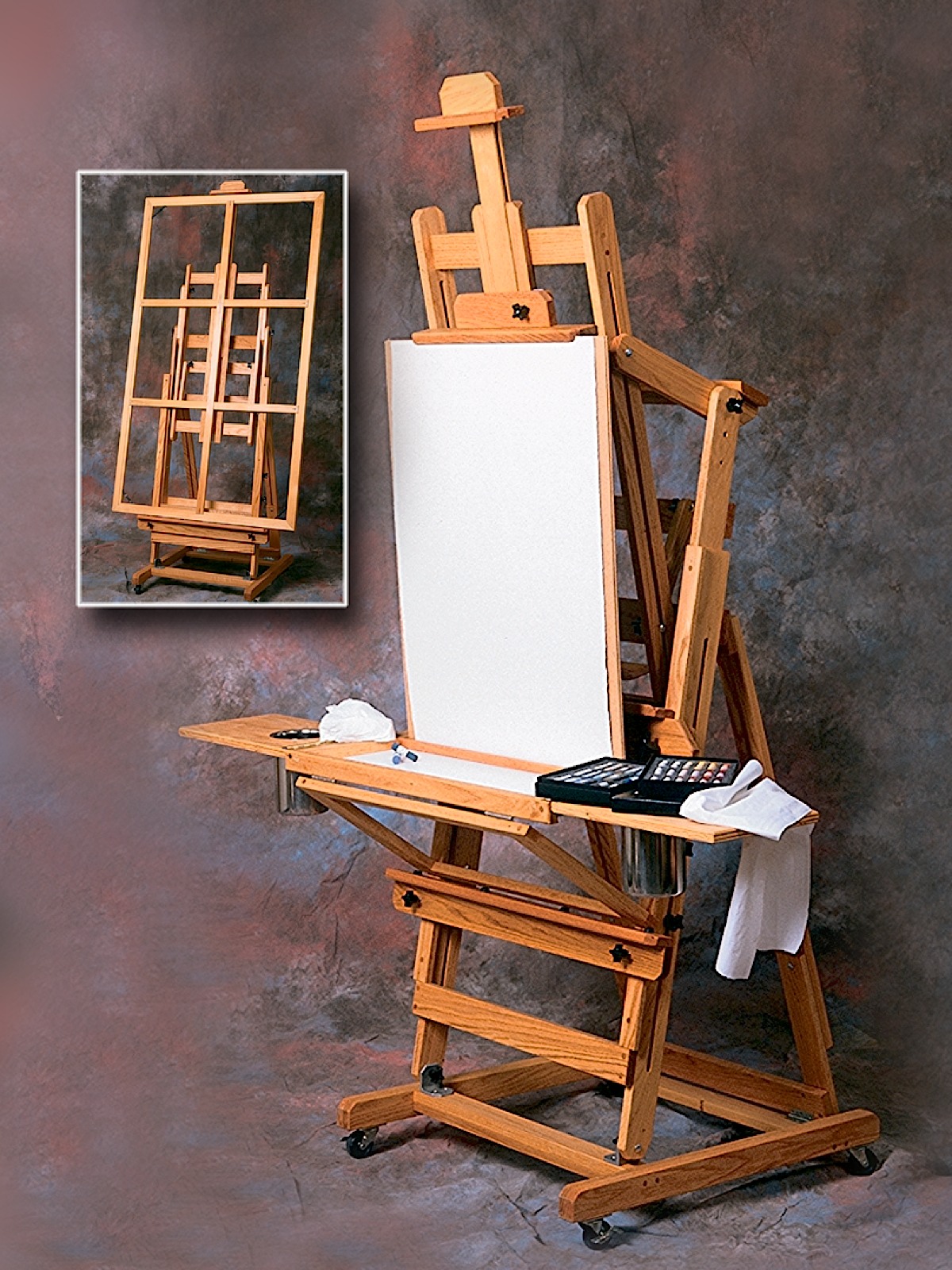 Manhattan Easel